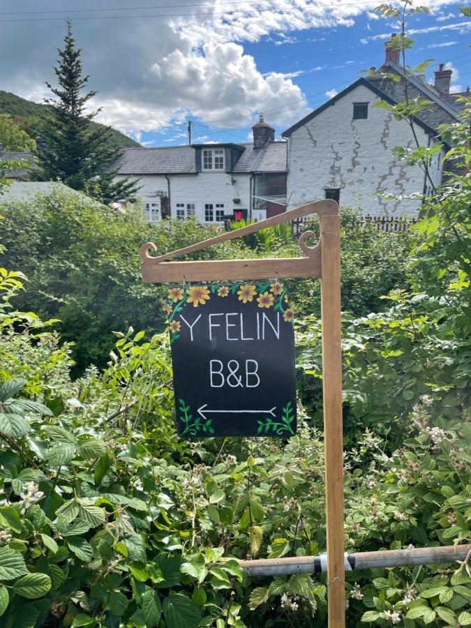 Y Felin Bed And Breakfast And Smallholding Caersws Exterior photo